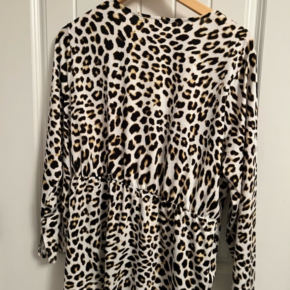 Animal tunic - Picture 4 of 6